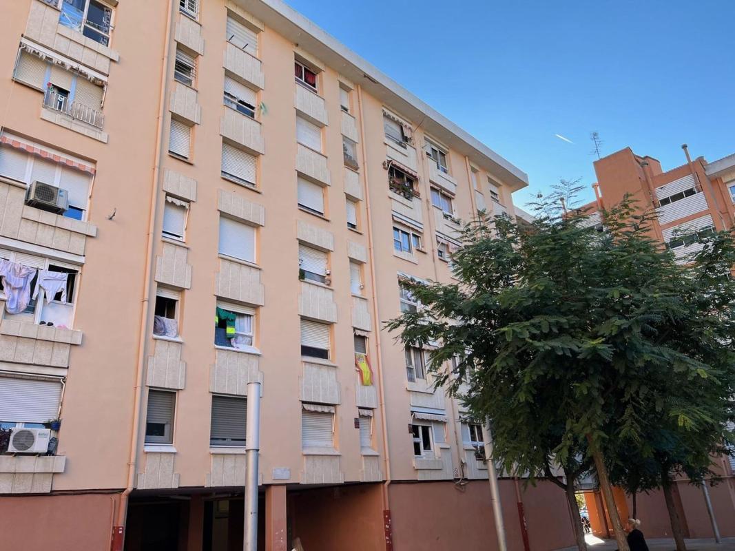 Venta de piso en Piso en Calle Riu Llobregat, 8, Campclar, Tarragona, Tarragona
photo 1