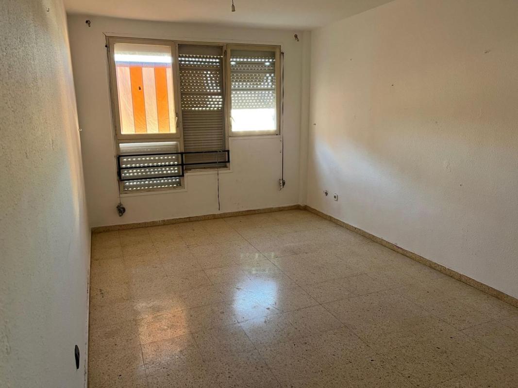 Venta de piso en Piso en Calle Riu Llobregat, 8, Campclar, Tarragona, Tarragona
photo 5