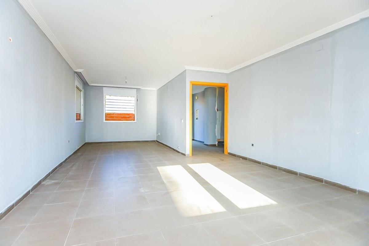Sprzedaż niezależnego domku jednorodzinnego w Casa o chalet en Calle Crespià, 29, Cabra del Camp, Cabra del Camp photo 4