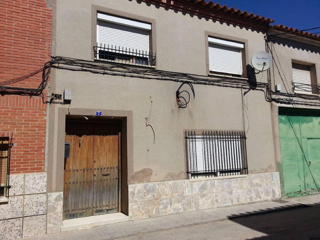 Venta de chalet independiente en Casa o chalet en Calle Escalinata, 7, La Puebla de Almoradiel, La Puebla de Almoradiel
photo 1