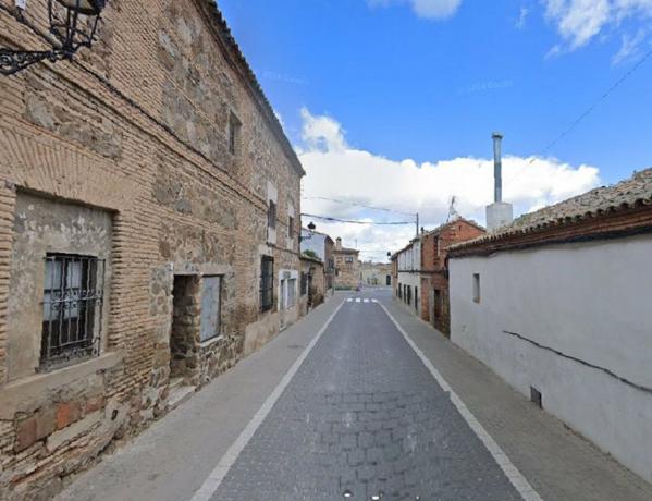 Chalet independiente en venta en Casa o chalet en Calle Real, 15, Nambroca, Nambroca
 photo