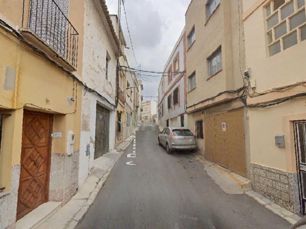 Sale of apartment in Piso en Calle Recaredo s/n, Casco Antiguo, Llíria, Llíria
photo 1