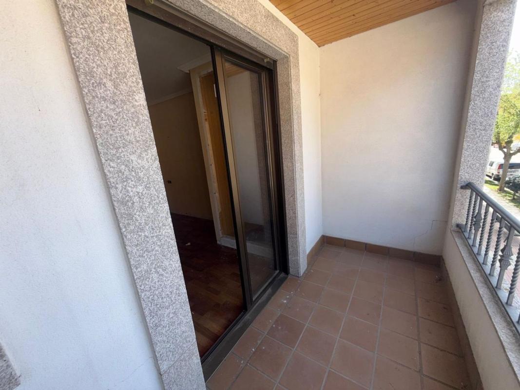 Venta de piso en Piso en Avenida el Ferial, 97, Benavente, Benavente
photo 2