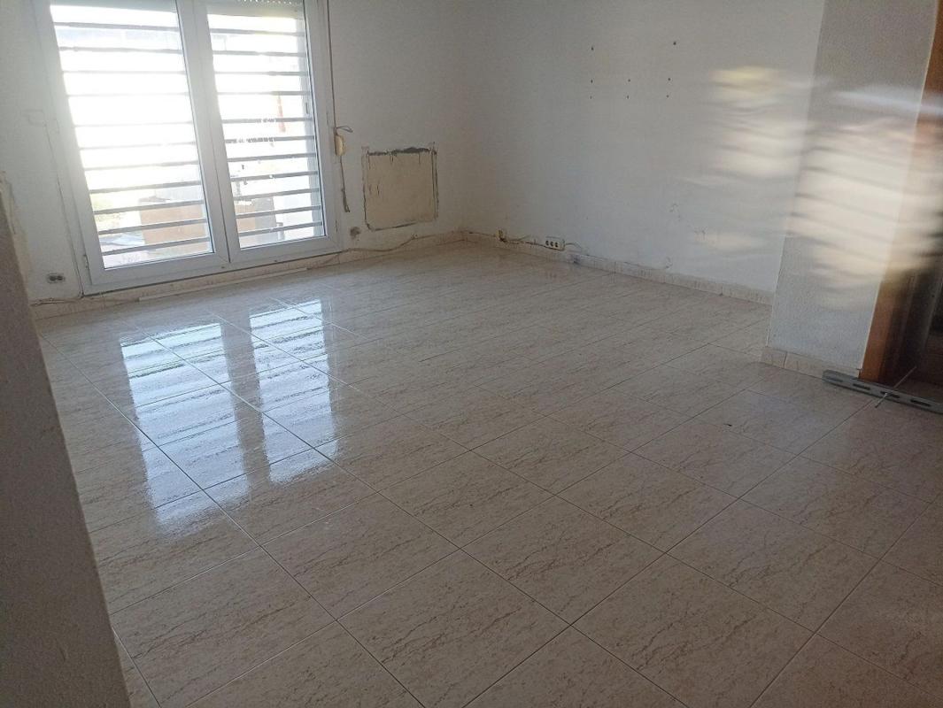 Sale of apartment in Piso en Calle Martín I, 20, Pinseque, Pinseque
 photo 4
