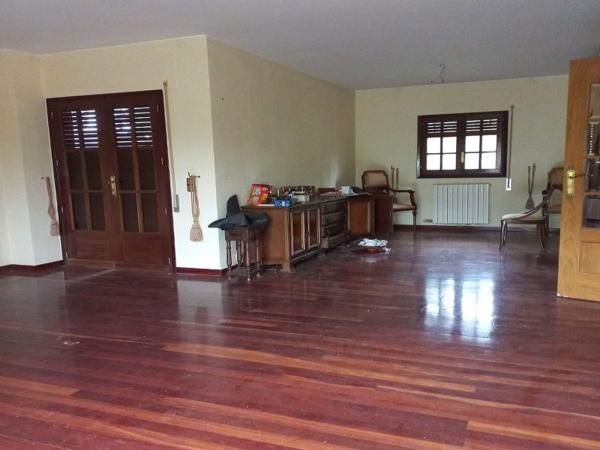 Venta de piso en Piso en Calle Marzo, 125, El Zorongo, Zaragoza, Zaragoza
thumbnail 2