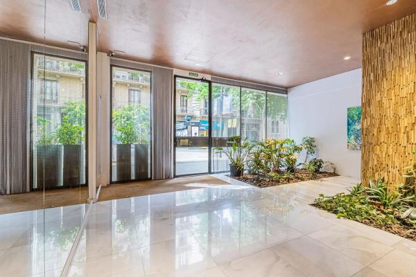 Venta de piso en Piso en Calle Consell de Cent, 360, La Dreta de l'Eixample, Barcelona, Barcelona
photo 1