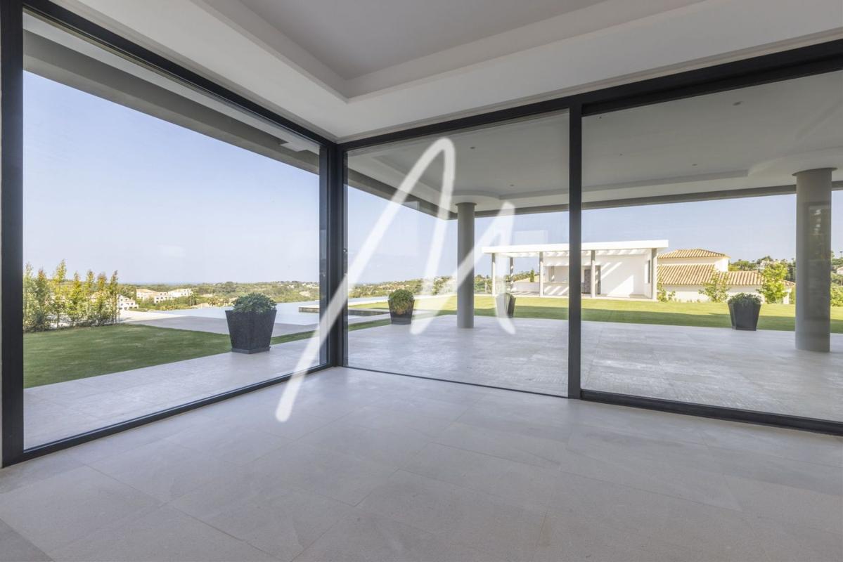 Properties for sale and rent in Spain photo 4