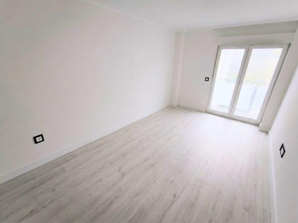 Venta de piso en Piso en Calle Vila, 68, Barreiros, Barreiros
thumbnail 1