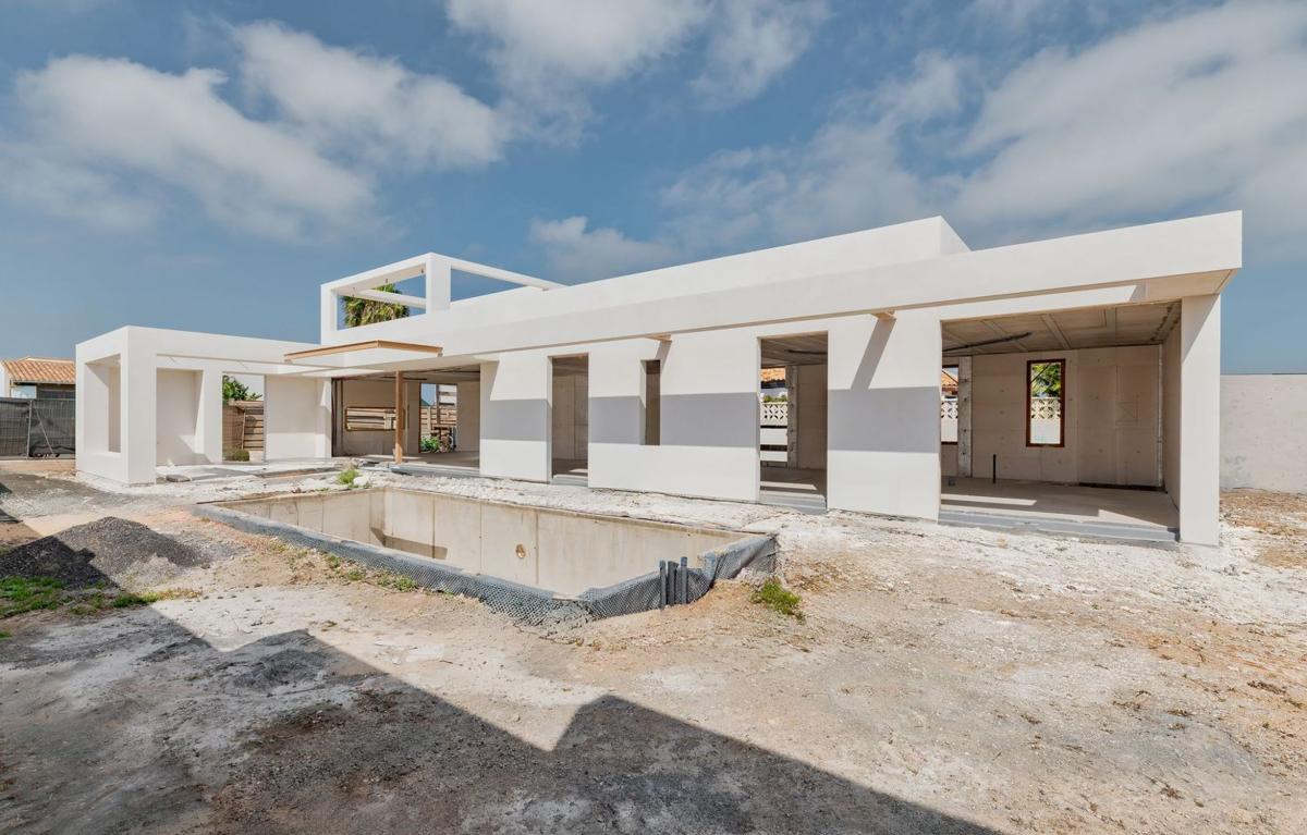 Obra nueva Villa independiente en Corralejo en La Oliva (Revista) photo 3