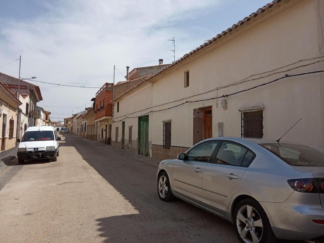 Venta de chalet independiente en Casa o chalet en Villarrobledo, Villarrobledo
 photo 2