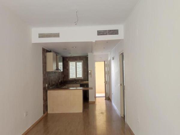 Venta de piso en Piso en Retamar, Almería, Almería
photo 1
