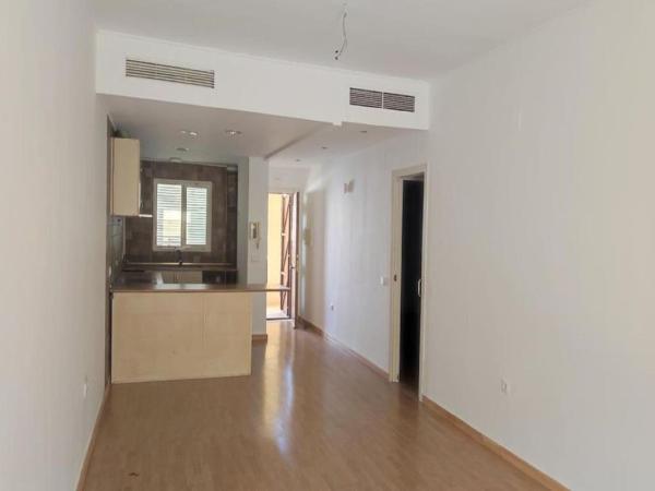 Venta de piso en Piso en Retamar, Almería, Almería
thumbnail 1