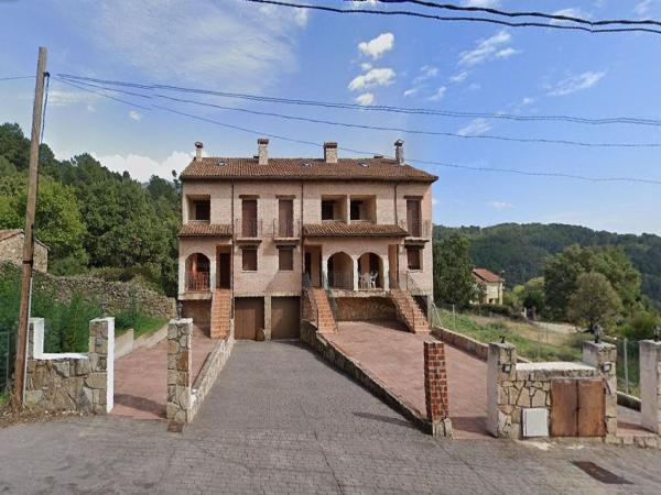 Частный шале на продаже в Casa o chalet en Carretera Mijares, 47, Gavilanes, Гавилланес photo 1