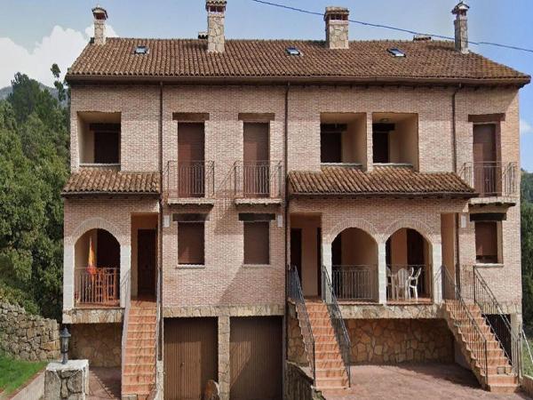Частный шале на продаже в Casa o chalet en Carretera Mijares, 47, Gavilanes, Гавилланес thumbnail 1