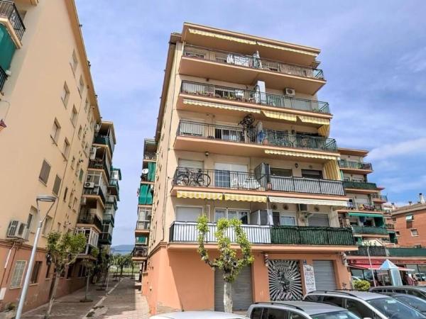 Sale of flat in Piso en Avenida Diagonal, 1, Palau-Solità i Plegamans, Palau-Solità i Plegamans
photo 1