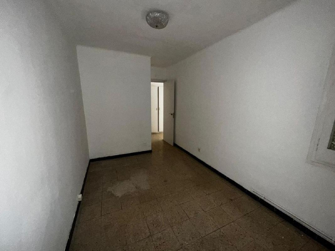 Продажа квартиры на Piso en Montcada Centro, Montcada i Reixac, Монткада-и-Рейxac
photo 4