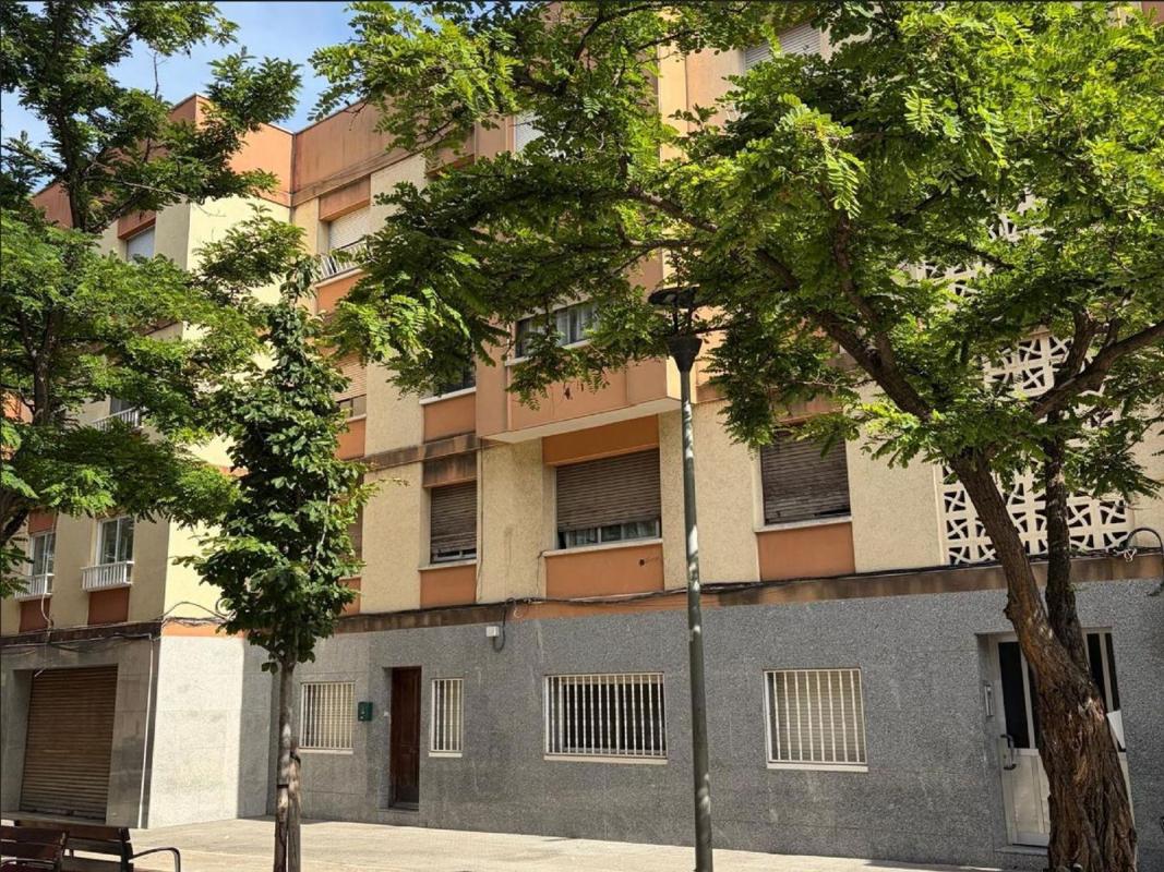 Sprzedaż mieszkania w Piso en Casablanca, Sant Boi de Llobregat, Sant Boi de Llobregat
photo 1