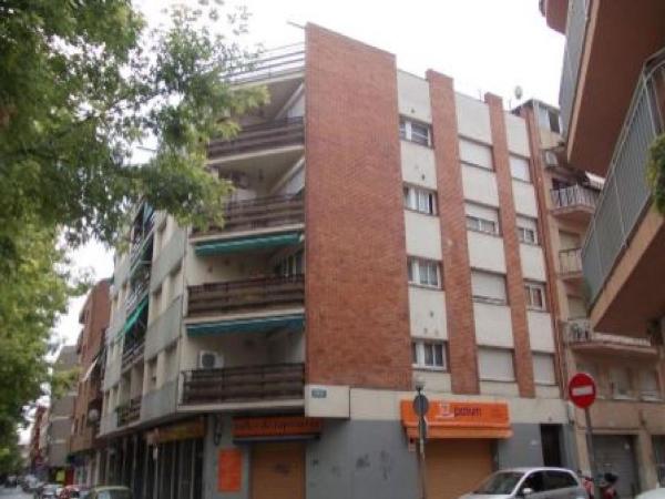 Sprzedaż mieszkania w Piso en Calle de I'Alzina, 46, Barberà del Vallès, Barberà del Vallès
 photo