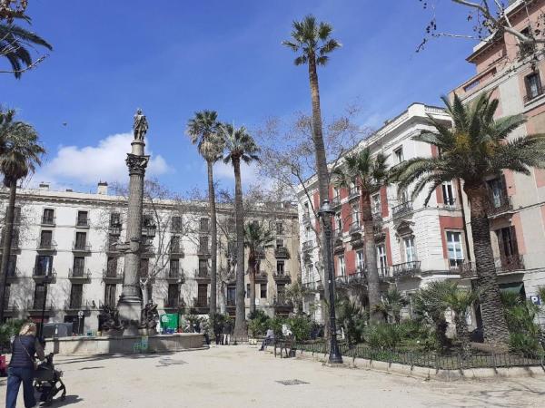 Sprzedaż mieszkania w Piso en El Gòtic, Barcelona, Barcelona
thumbnail 2