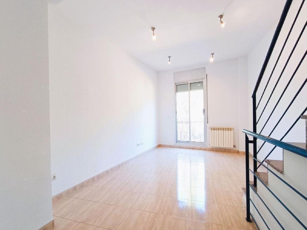 Venta de piso en Piso en Calle de Casetes, 4, La Roca del Vallès, La Roca del Vallès
photo 3