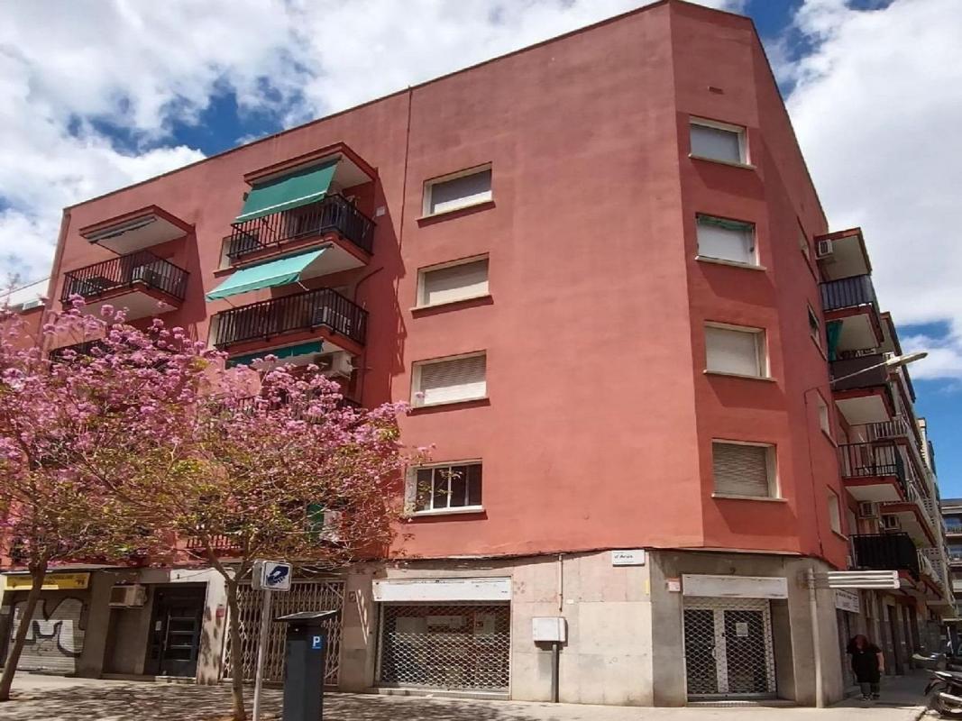 Venta de piso en Piso en Sant Ildefons, Cornellà de Llobregat, Cornellà de Llobregat
photo 2
