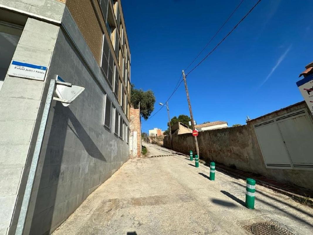 Venta de piso en Piso en Calle de Rafael Julià i Rosés, 2, Centre - Casco Antiguo, Sant Boi de Llobregat, Sant Boi de Llobregat
 photo 5