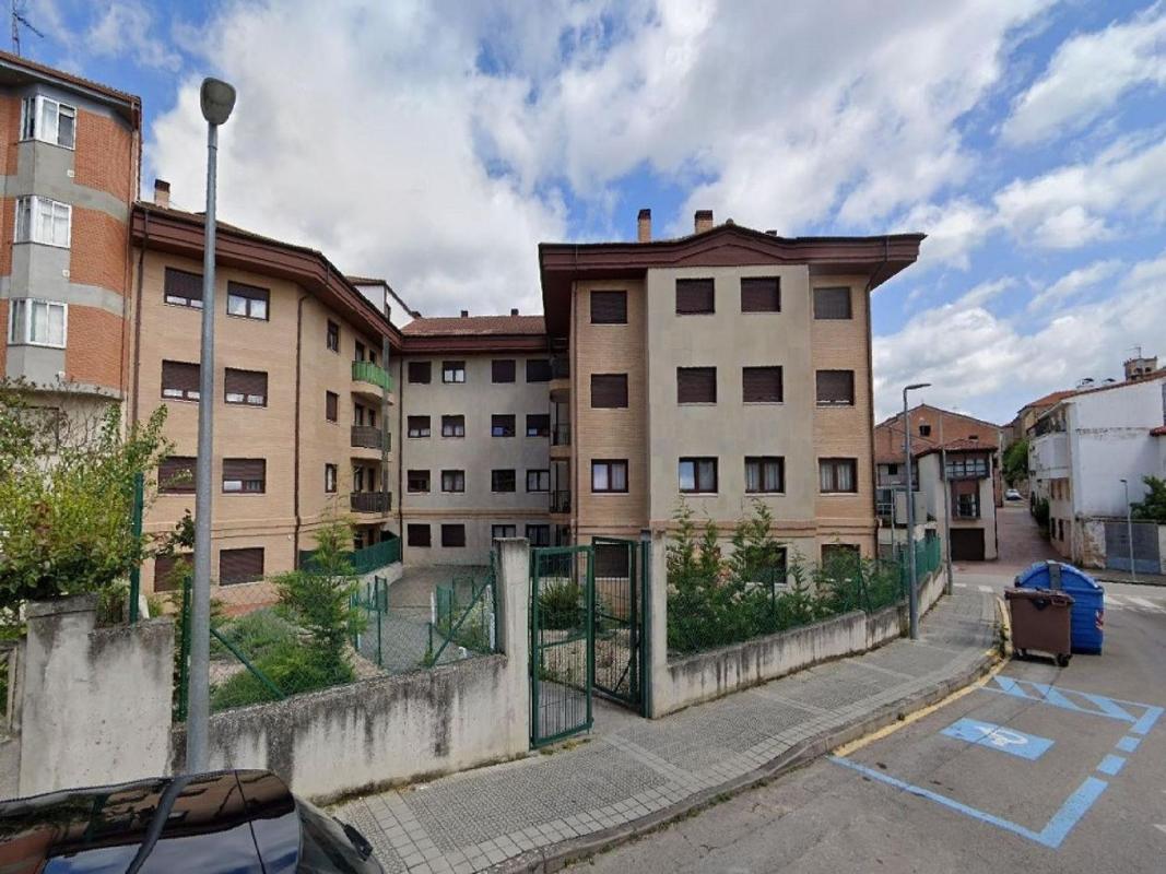 Продажа квартиры на Piso en Calle La Revilla, 14, Medina de Pomar, Медина-де-Помар
photo 3