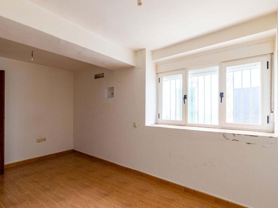 Sprzedaż niezależnego domku jednorodzinnego w Casa o chalet en Serradilla, Serradilla photo 2