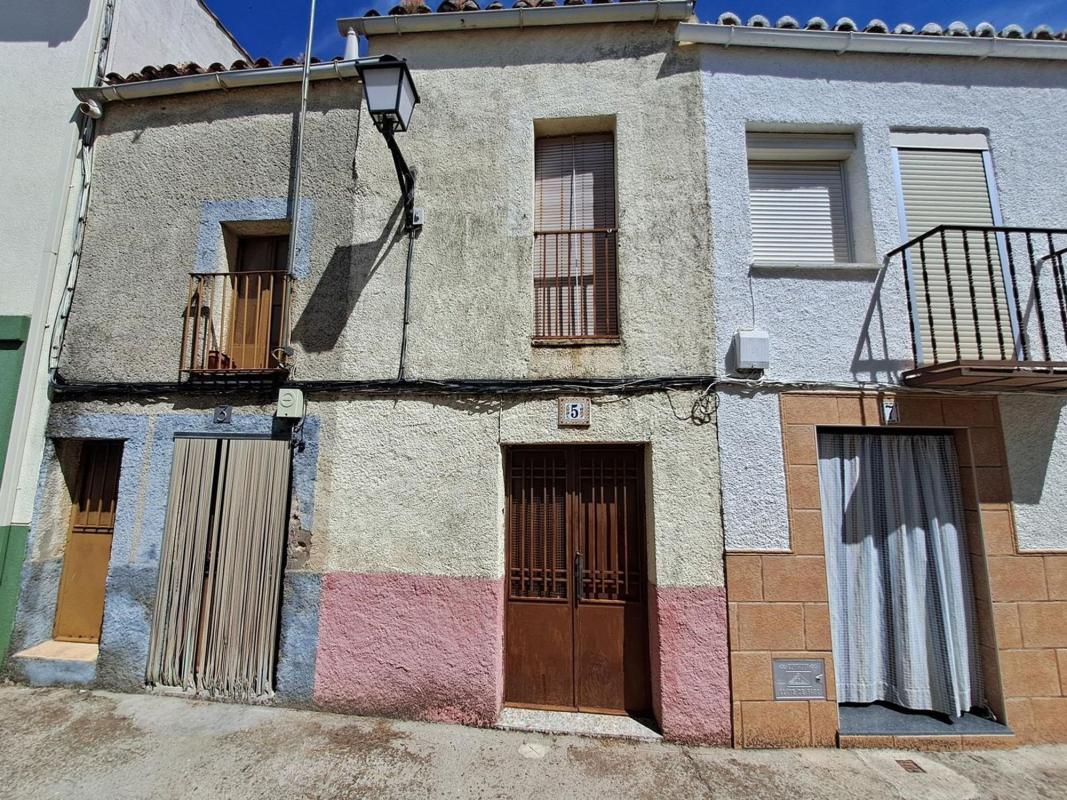 Продажа отдельного шале в Casa o chalet en Torre de Santa Maria, Торре де Санта Мария photo 2