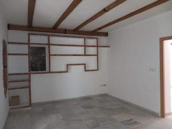 Продажа квартиры на Piso en El Juncal - Vallealto, El Puerto de Santa María, Эль-Пуэрто-де-Санта-Мария
thumbnail 2