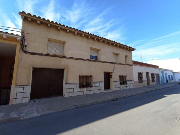 Chalet adosado en Calle la Solana, 74, Argamasilla de Alba photo 1