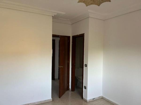 Продажа квартиры на Piso en Sector sur - Santa Cruz, Córdoba, Кórdoba
thumbnail 2