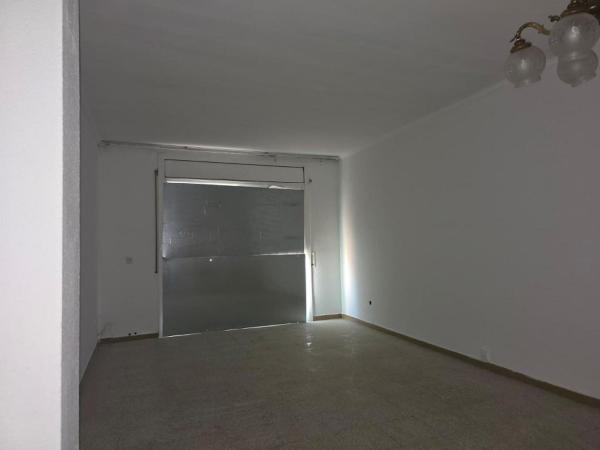 Venta de piso en Piso en Marca del Ham - Vilatenim, Figueres, Figueres
 photo 4