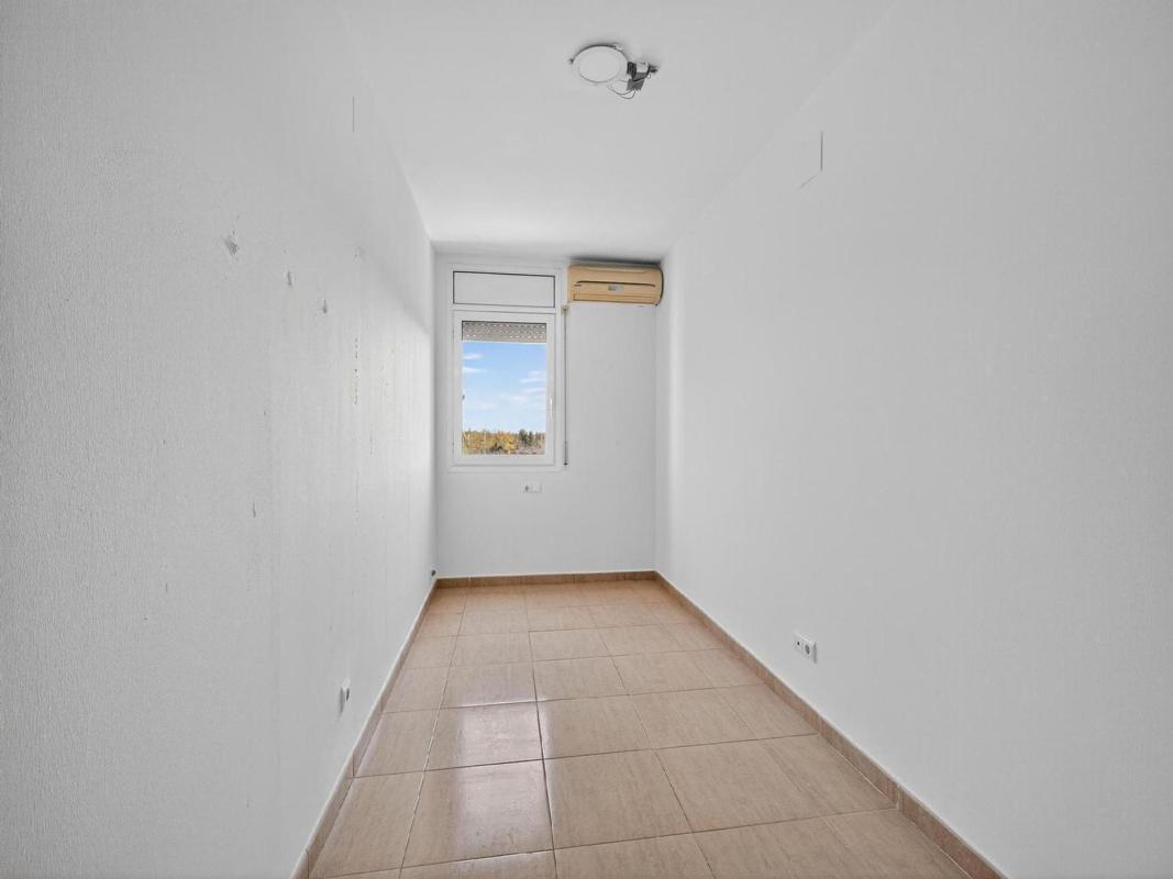 Venta de piso en Piso en Creu de la Ma - Rally sur, Figueres, Figueres
photo 5
