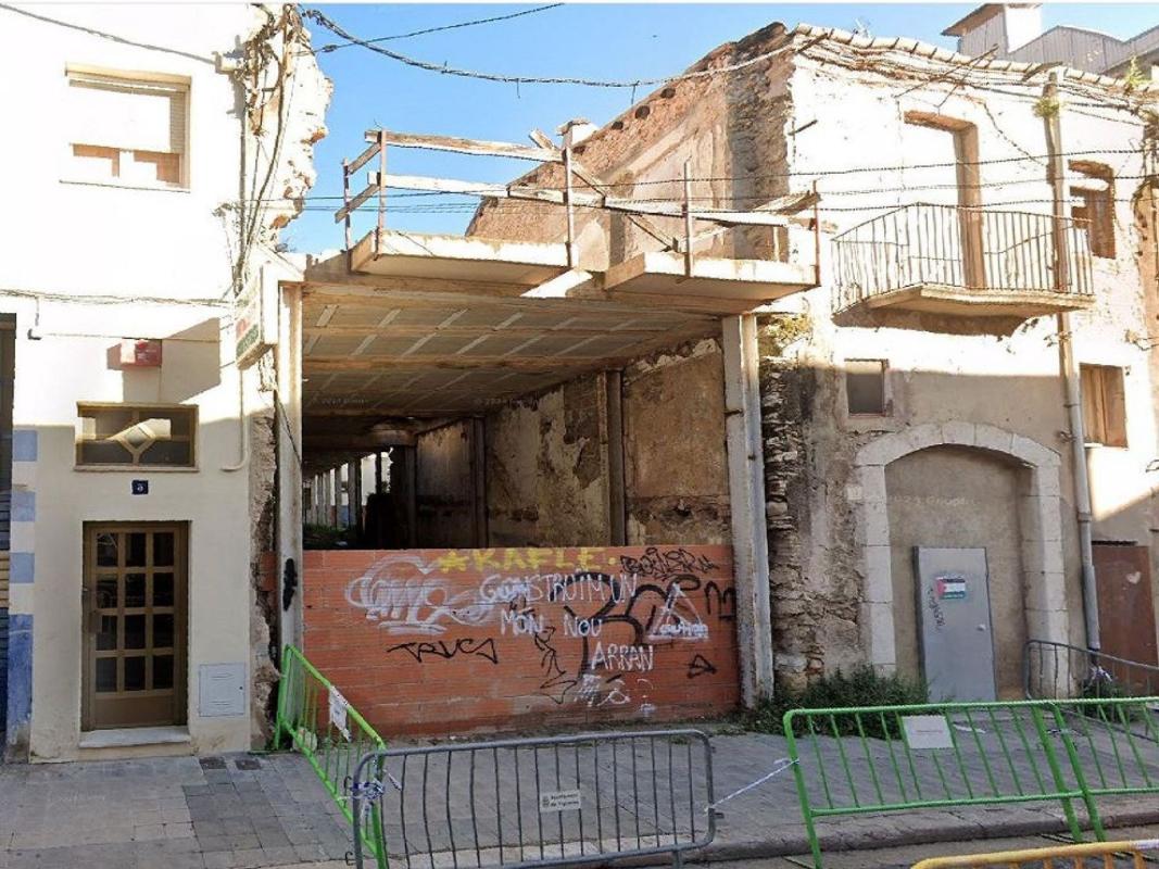 Продажа отдельного шале в Casa o chalet en C-252, 13 -1, L'Eixample, Figueres, Фигерас photo 1
