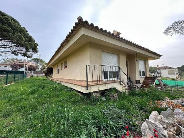 Casa o chalet independiente en Sils thumbnail 2