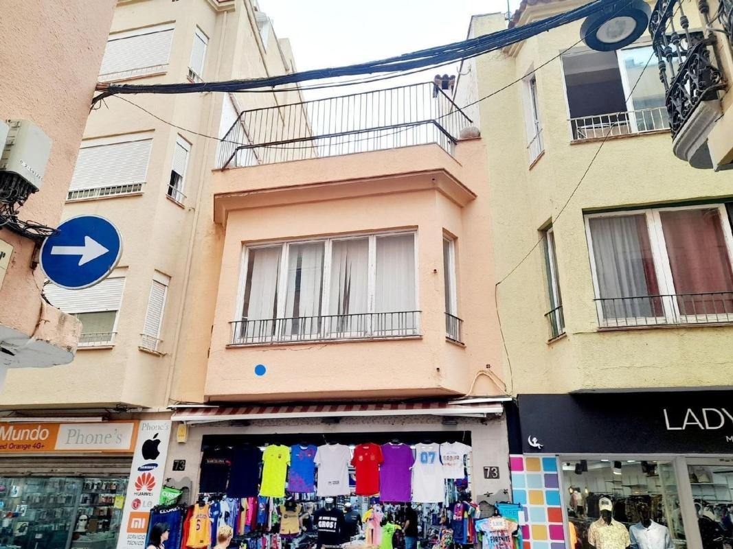 Sprzedaż mieszkania w Piso en Calle de la Vila, 73, Casc Antic, Lloret de Mar, Lloret de Mar
photo 1