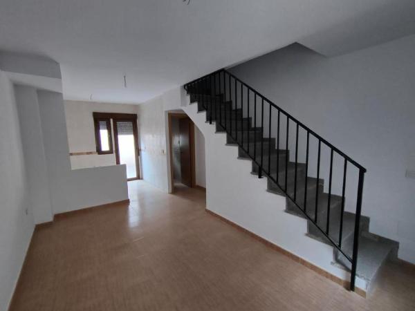 Venta de piso en Piso en La Calahorra, La Calahorra
photo 1