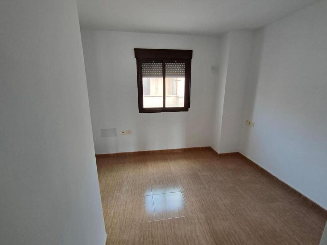 Venta de piso en Piso en La Calahorra, La Calahorra
photo 3