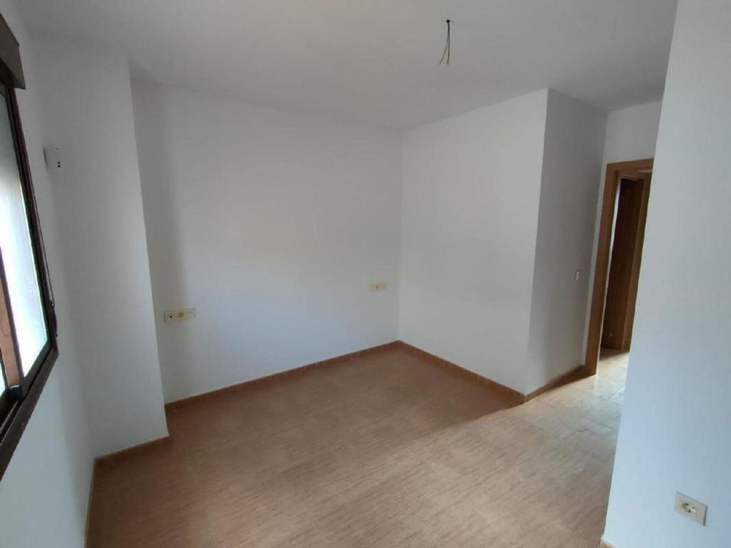 Venta de piso en Piso en La Calahorra, La Calahorra
photo 4