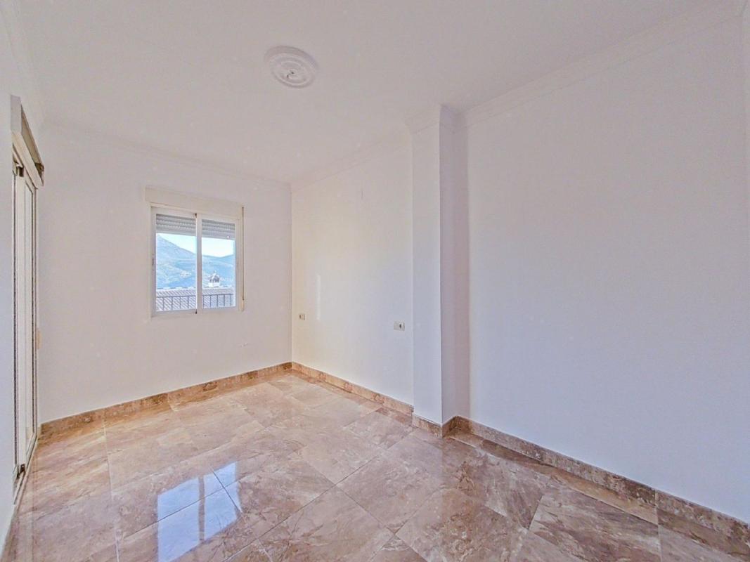 Venta de piso en Piso en Colomera, Colomera
photo 5