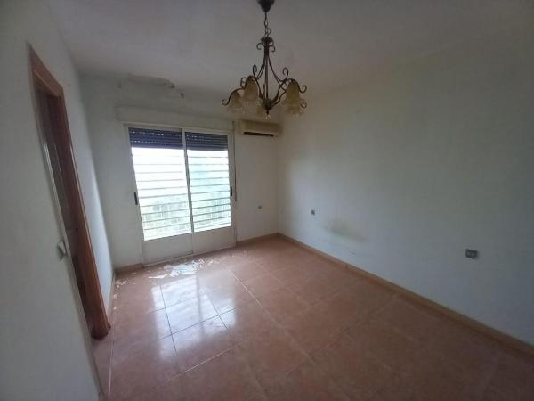 Independent chalet for sale in Casa o chalet en La Paz-Las Américas, Linares, Linares
thumbnail 1