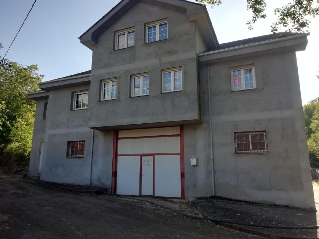 Продажа отдельного шале в Casa o chalet en Puente de Domingo Florez, Пуэнтэ де Доминго Флорес photo 2