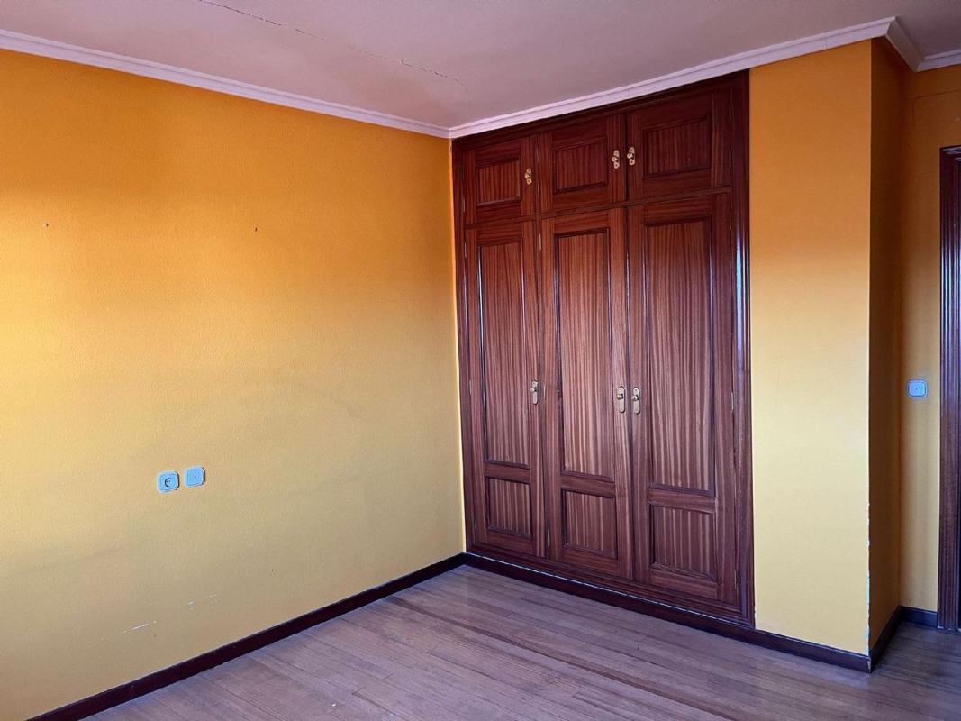 Sprzedaż mieszkania w Piso en Mansilla de las Mulas, Mansilla de las Mulas
photo 1