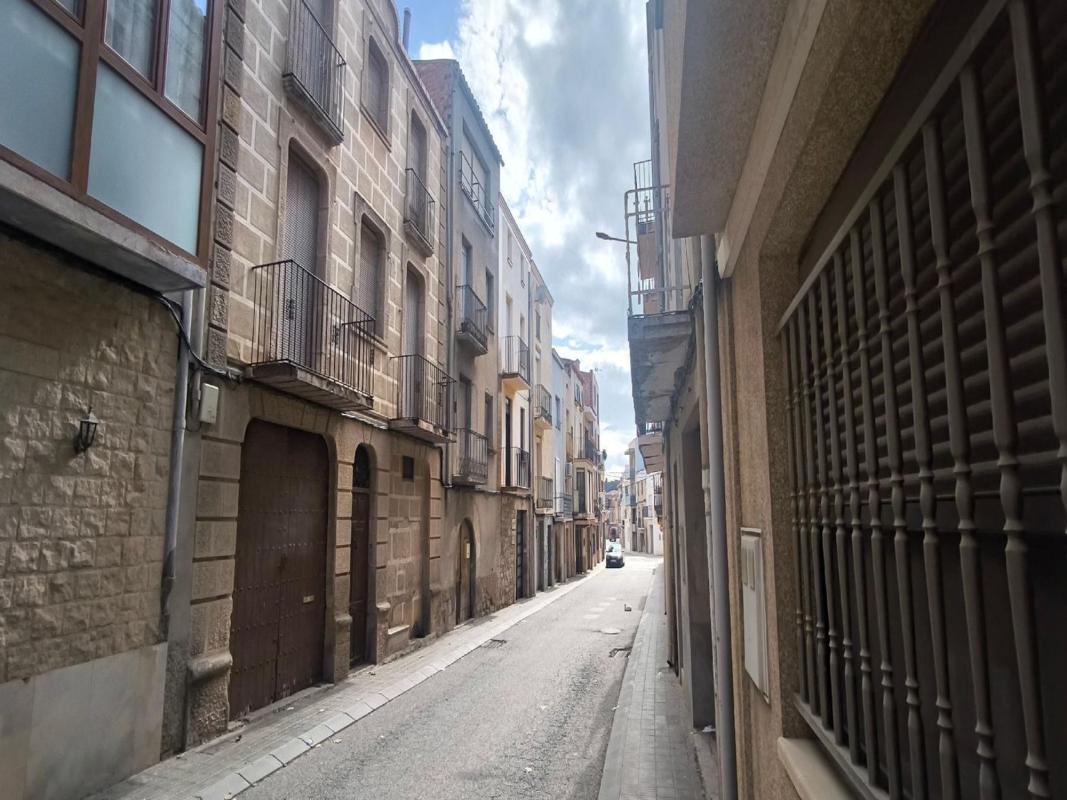 Propiedades en venta y alquiler en España photo 4