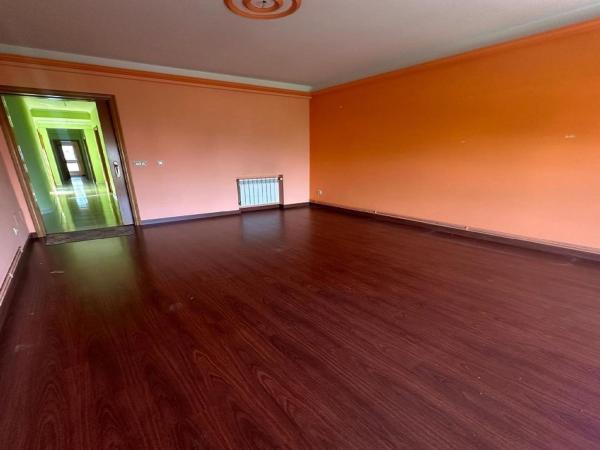 Sale of flat in Piso en Villalba, Villalba
photo 1