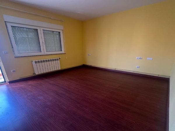 Sale of flat in Piso en Villalba, Villalba
 photo 4