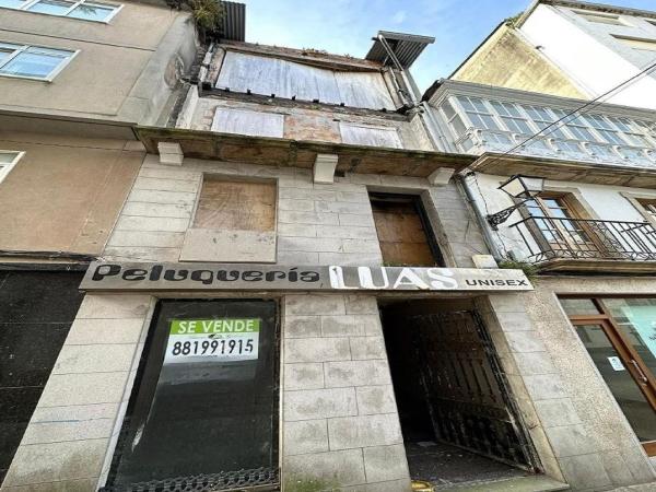 Sale of flat in Piso en Viveiro, Viveiro
photo 1