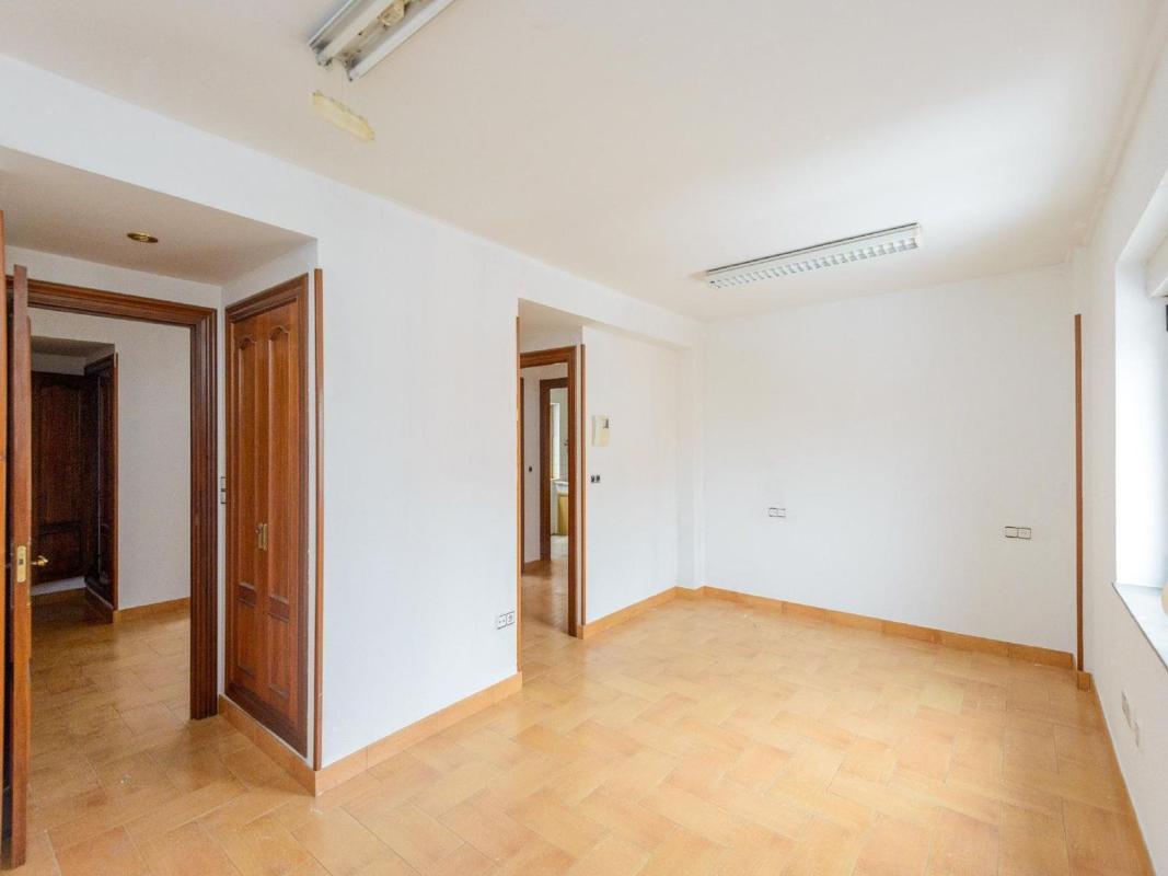Продажа квартиры на Piso en La Pola Siero, Siero, Сьеро
photo 2