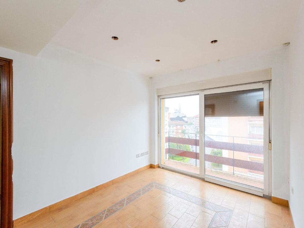 Продажа квартиры на Piso en La Pola Siero, Siero, Сьеро
photo 3